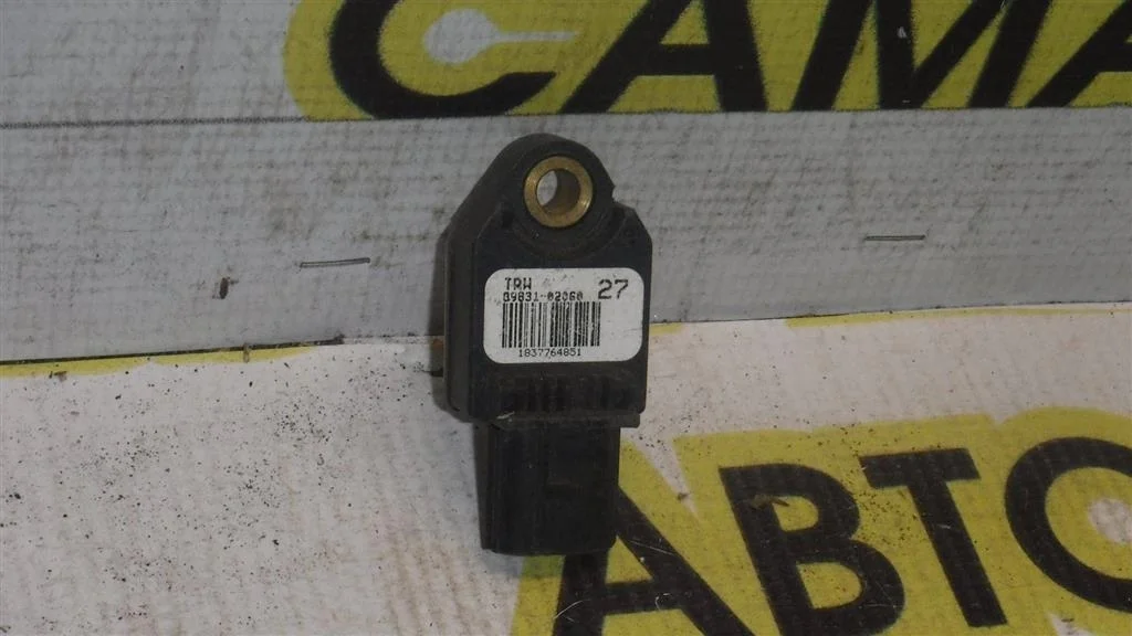 Датчик AIR BAG Toyota Corolla (E150) 2006-2013