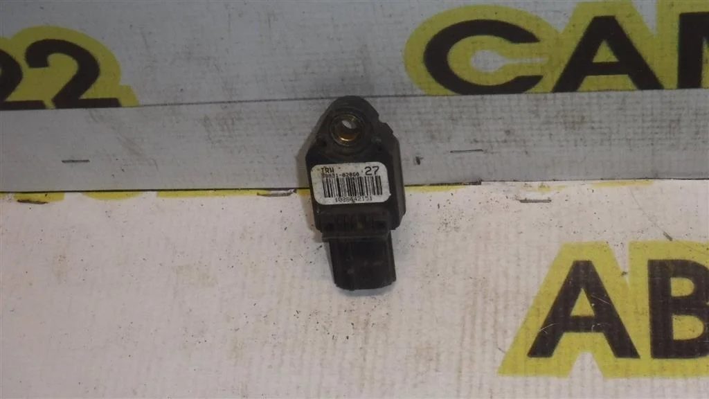Датчик AIR BAG Toyota Corolla (E150) 2006-2013