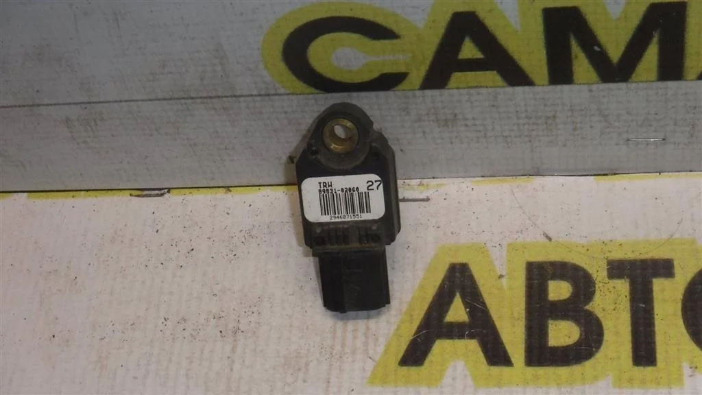 Датчик AIR BAG Toyota Corolla (E150) 2006-2013