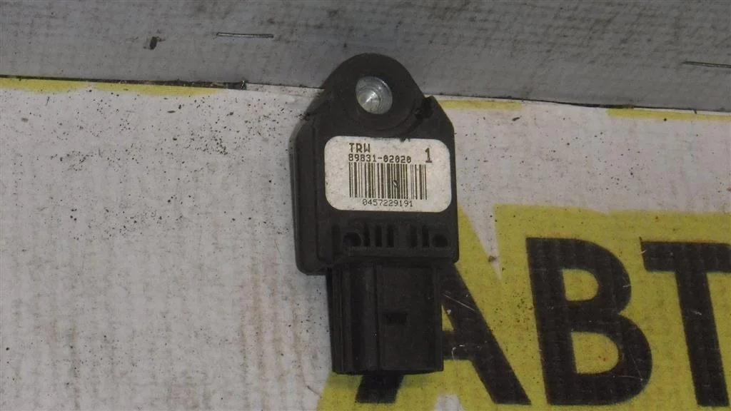 Датчик AIR BAG Toyota Corolla IX (2000—2004)