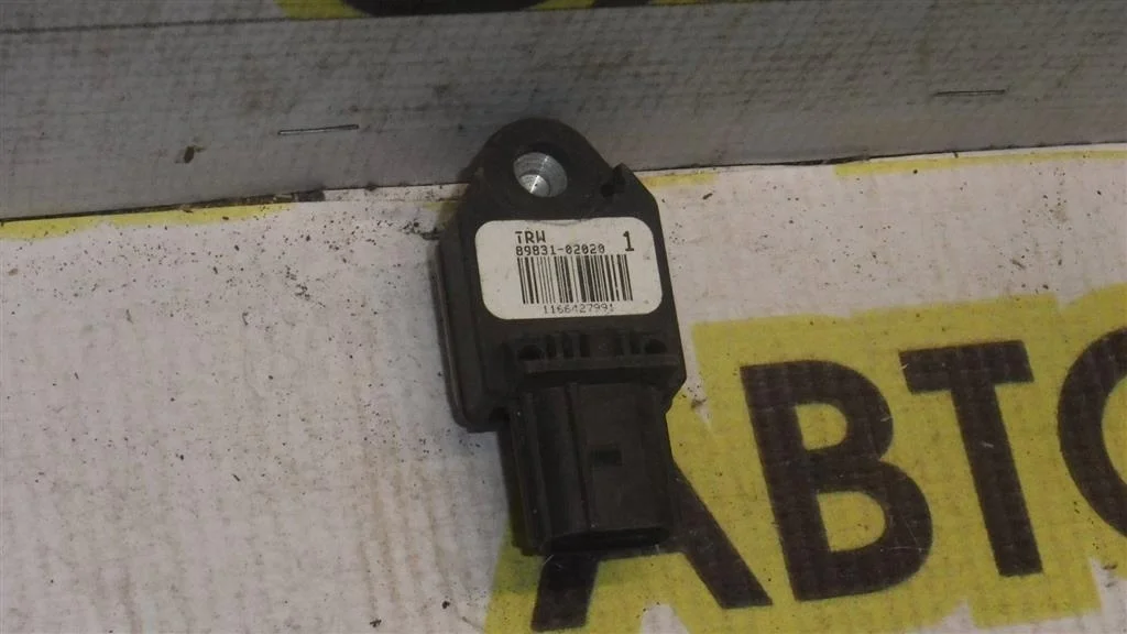 Датчик AIR BAG Toyota Corolla IX (2000—2004)