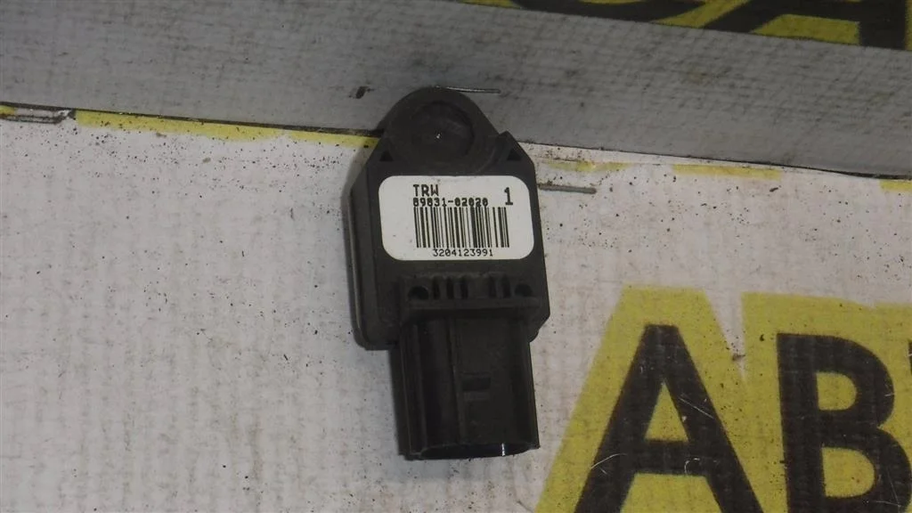 Датчик AIR BAG Toyota Corolla IX (2000—2004)