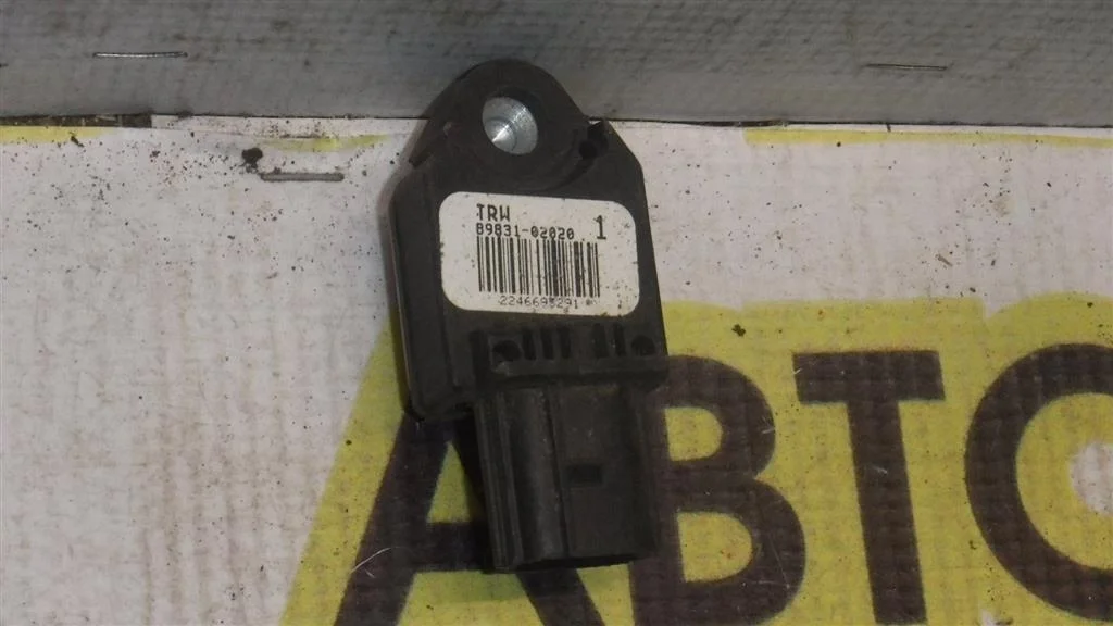 Датчик AIR BAG Toyota Corolla IX (2000—2004)