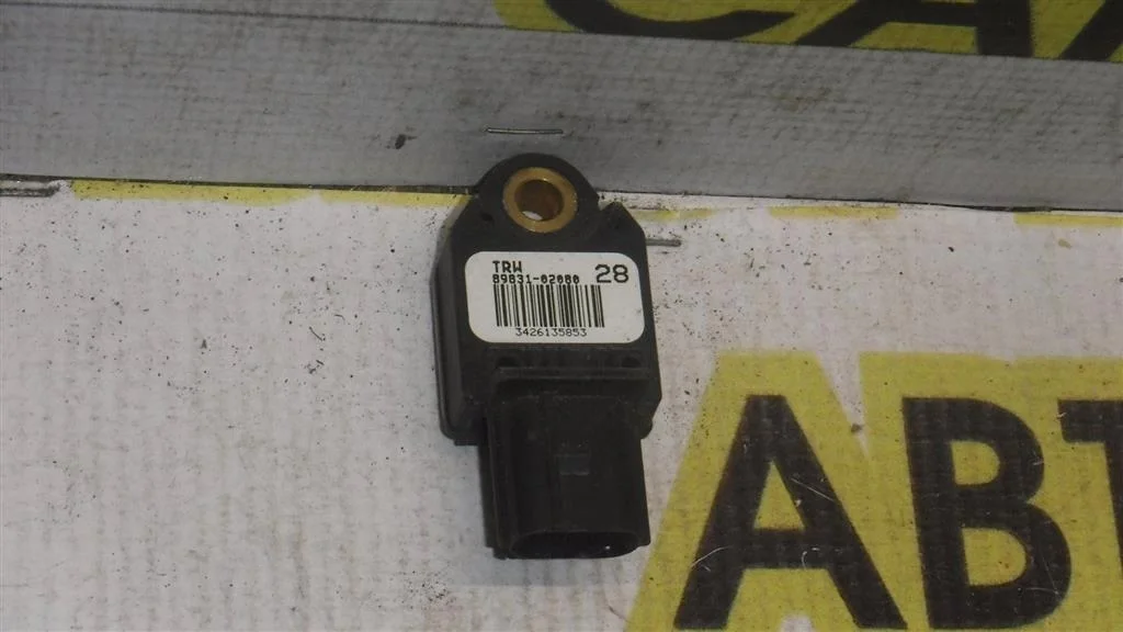 Датчик AIR BAG Toyota Corolla (E150) 2006-2013