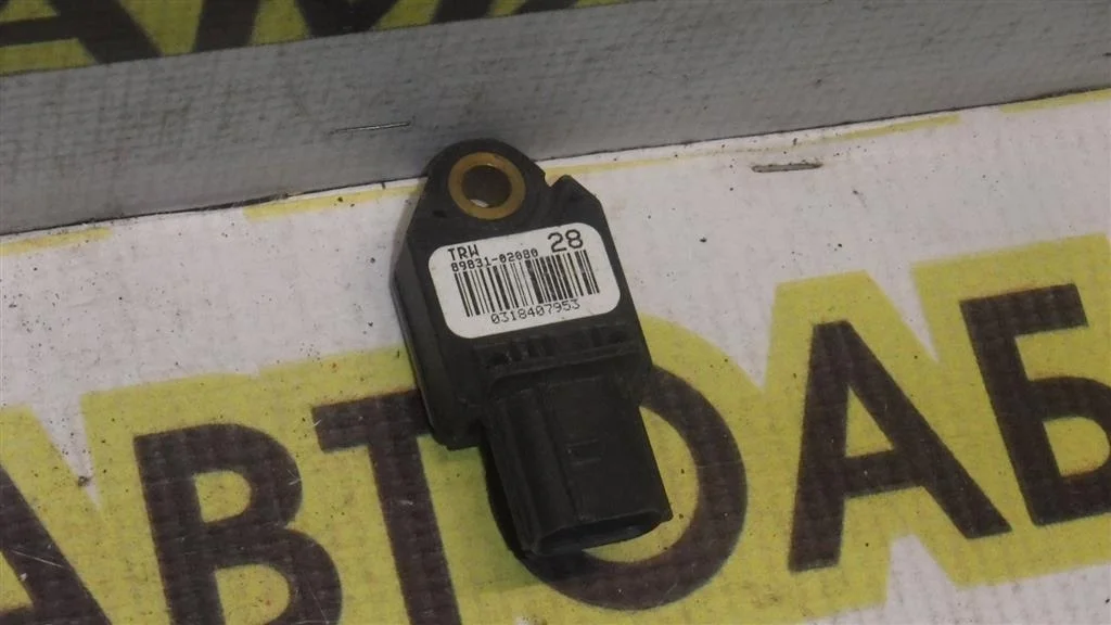 Датчик AIR BAG Toyota Corolla (E150) 2006-2013