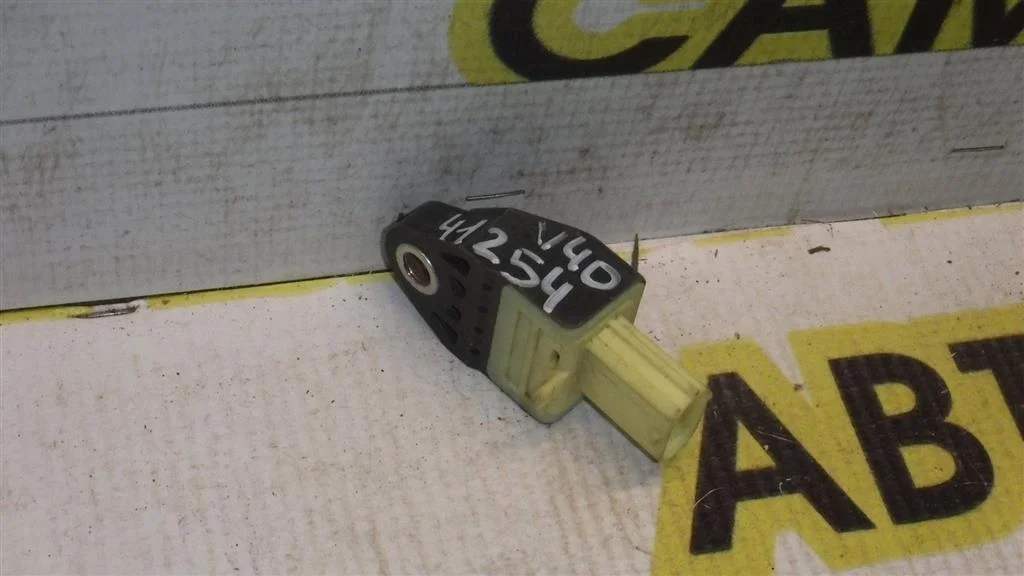 Датчик AIR BAG Toyota Camry XV40 (2006—2009)