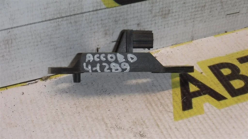 Датчик AIR BAG Honda Accord VII 2002-2007