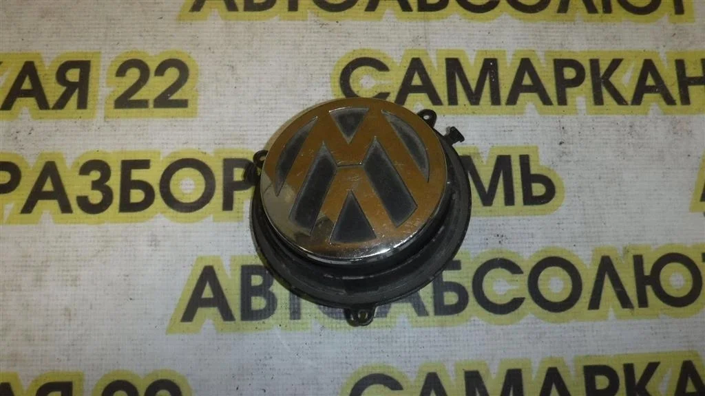Ручка двери багажника наружная Volkswagen Passat (B6) 2005-2010