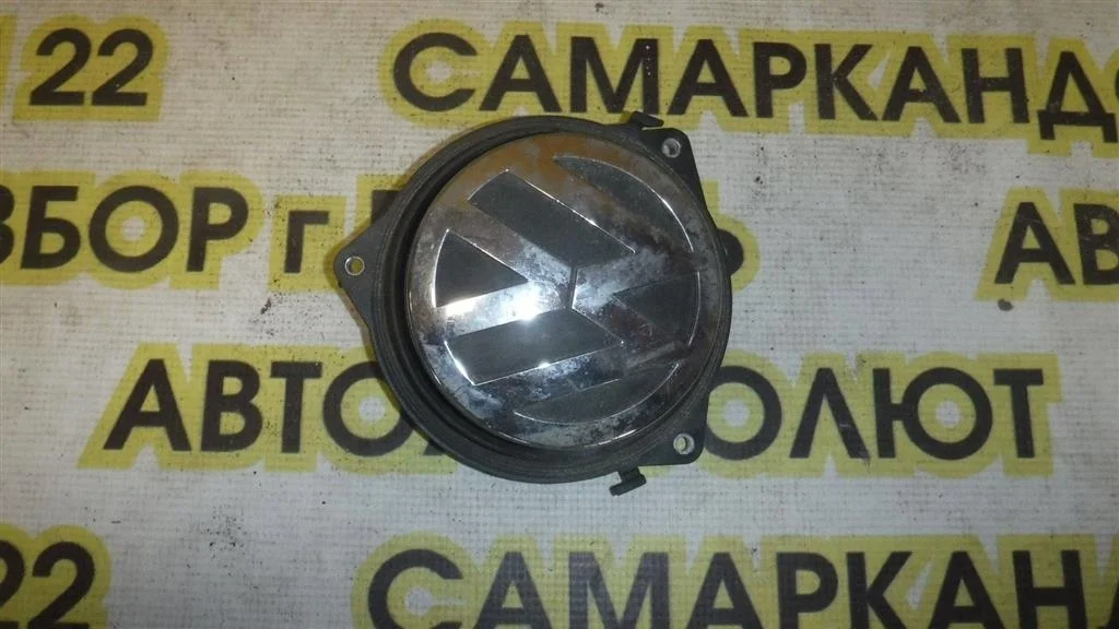 Ручка двери багажника наружная Volkswagen Passat CC 2008-2016
