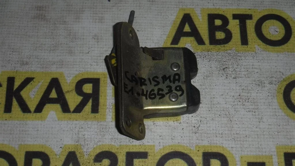 Замок багажника Mitsubishi Carisma (DA) 1995-2003