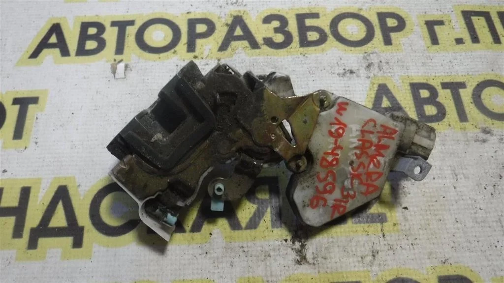 Замок двери задней правой Nissan Almera Classic (B10) 2006-2012