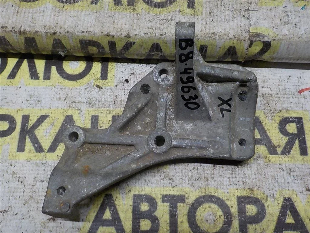 Кронштейн генератора Mitsubishi Outlander XL (CW) 2006-2012