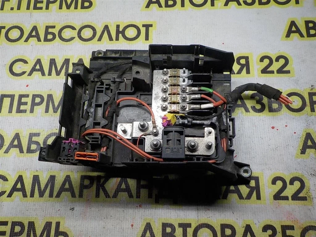 Блок предохранителей Volkswagen Touareg I (7L) 2002-2010