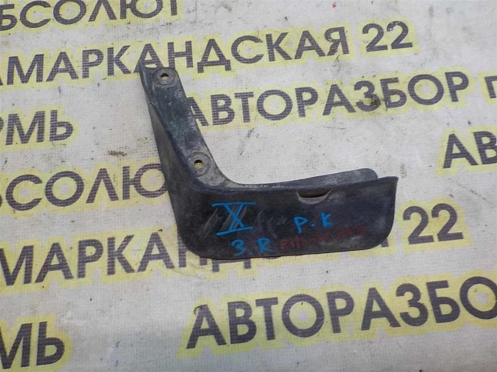 Брызговик задний левый Mitsubishi Lancer 10 (CY) 2007-2017
