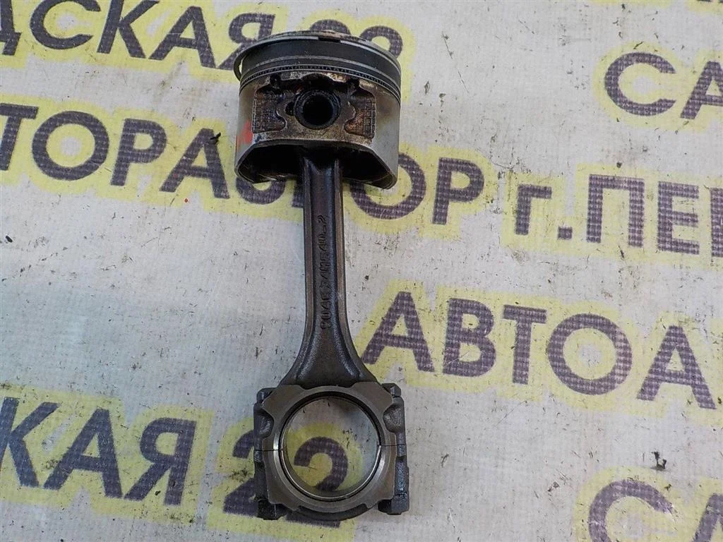 Поршень с шатуном Nissan Almera (N16) 2000-2006