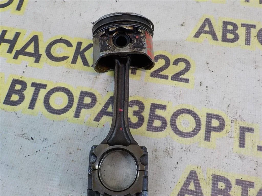 Поршень с шатуном Nissan Almera (N16) 2000-2006