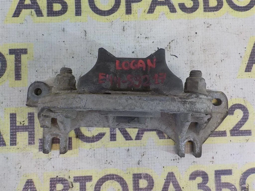 Опора КПП левая Renault Logan I (2004—2009)