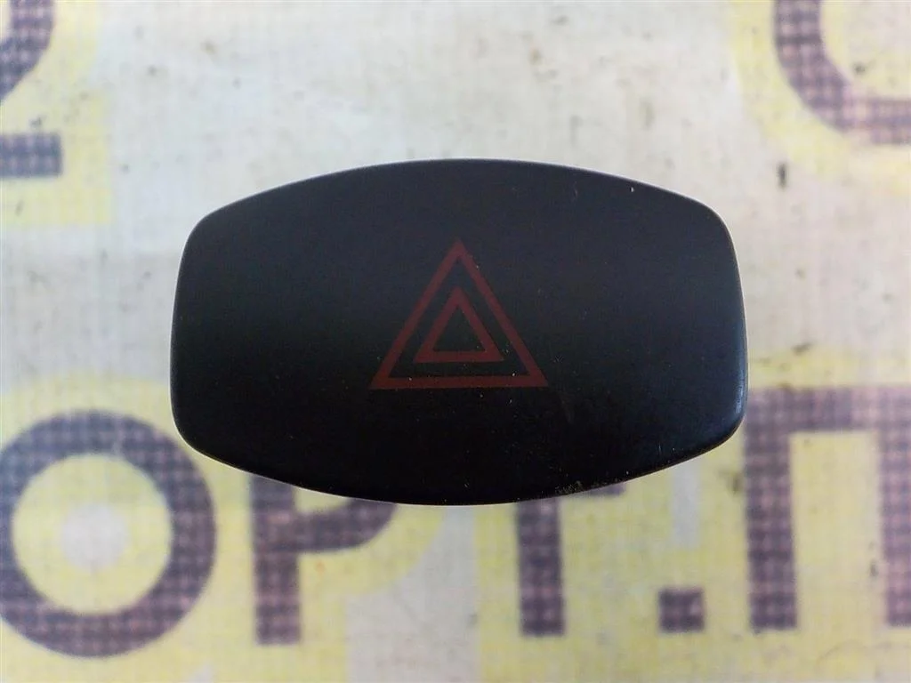 Кнопка аварийной сигнализации Chevrolet Lacetti I (2004—2013)