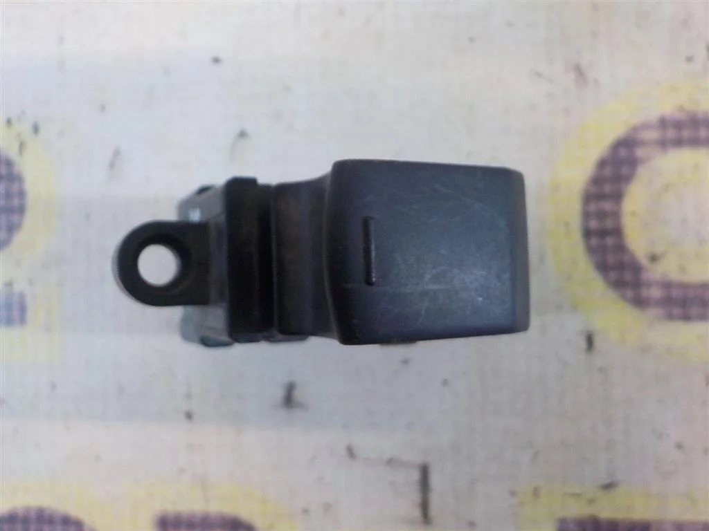 Кнопка стеклоподъемника Nissan Qashqai I (2006—2010)