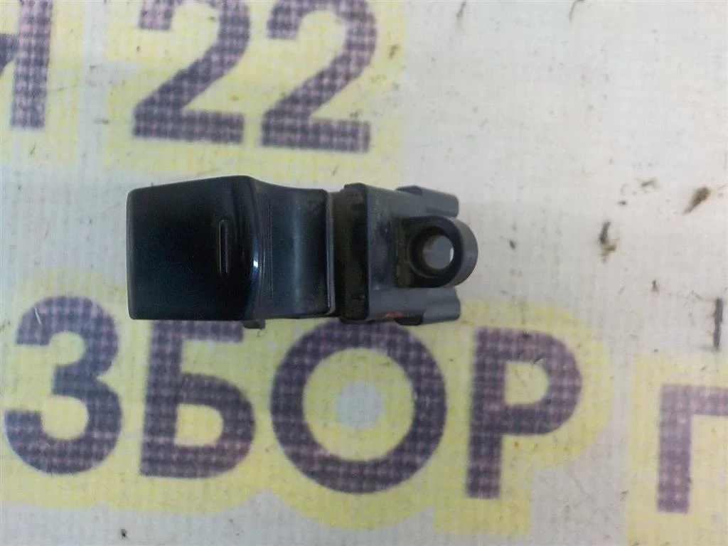 Кнопка стеклоподъемника Nissan Murano Z50 (2002—2008)