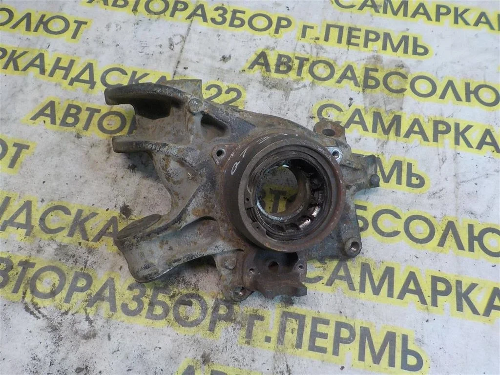 Кулак поворотный задний правый Audi Q7 (4L) 2005-2015
