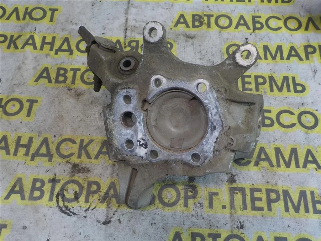 Кулак поворотный задний левый Nissan Teana (J32) 2008-2013