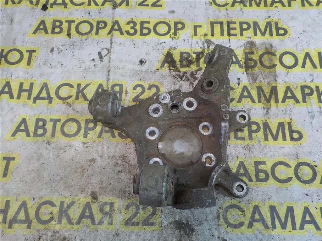 Кулак поворотный задний правый Nissan Teana (J32) 2008-2013