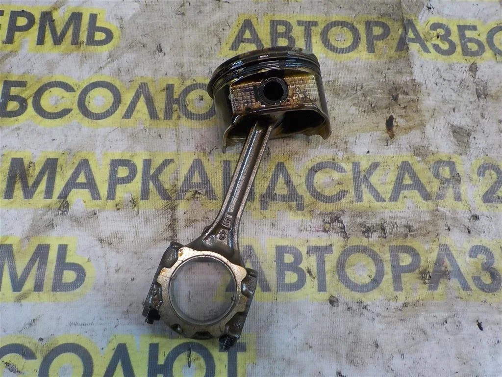 Поршень с шатуном Mitsubishi Outlander (CU) 2003-2009