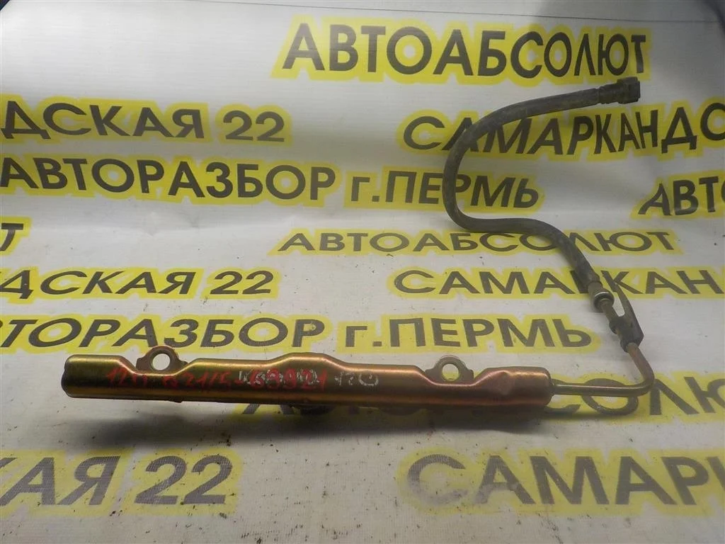 Рейка топливная (рампа) Toyota Corolla (E120) 2000-2007