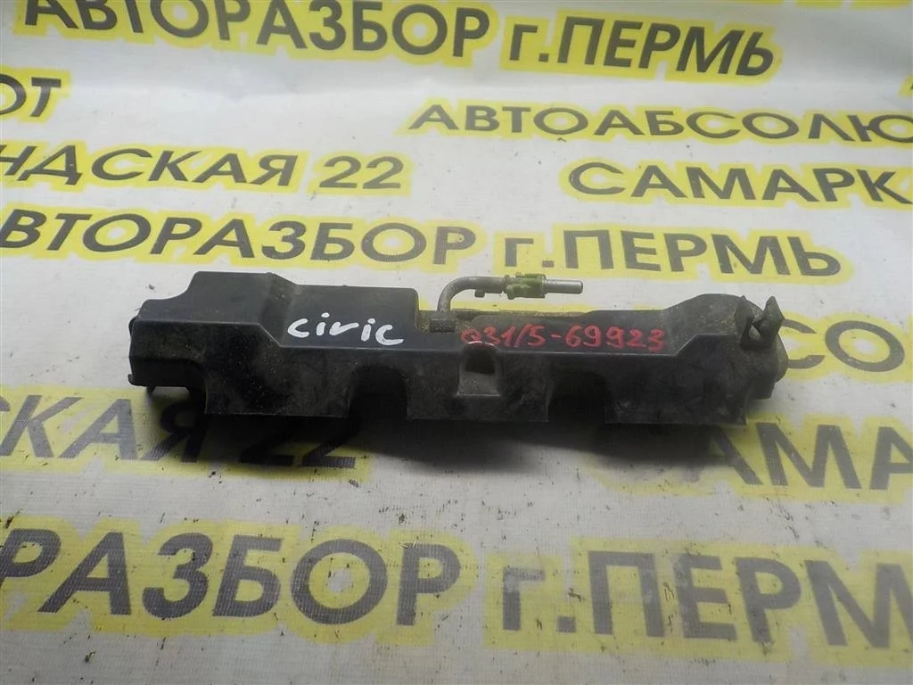 Рейка топливная (рампа) Honda Civic 4D VIII 2006-2012
