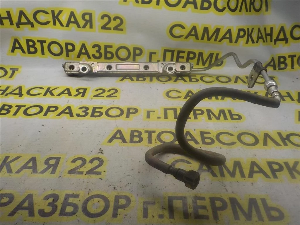 Рейка топливная (рампа) Toyota Corolla (E150) 2006-2013