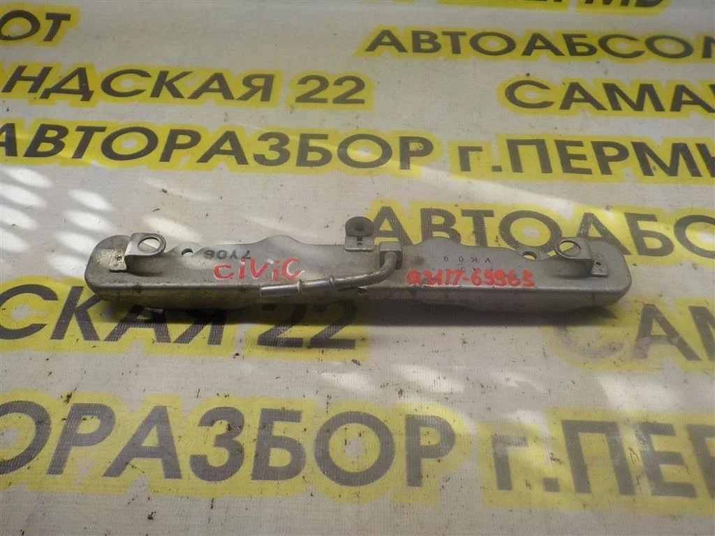 Рейка топливная (рампа) Honda Civic 4D VIII 2006-2012