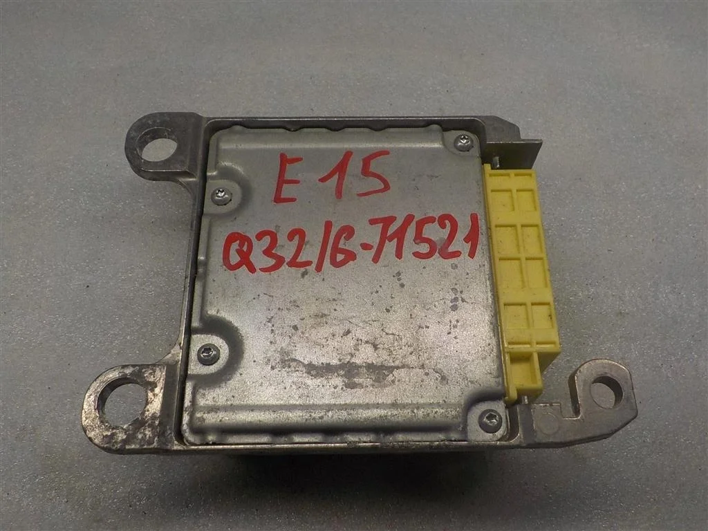 Блок управления AIR BAG Toyota Corolla (E150) 2006-2013