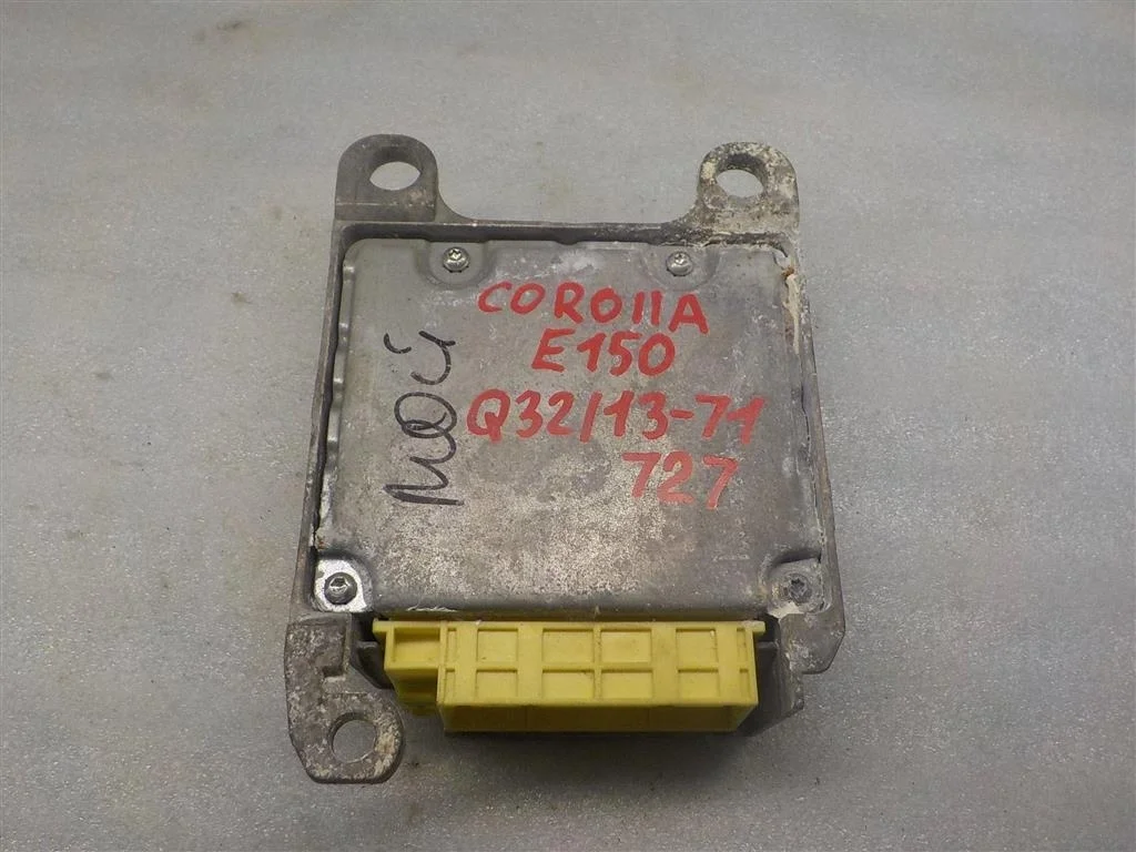 Блок управления AIR BAG Toyota Corolla (E150) 2006-2013