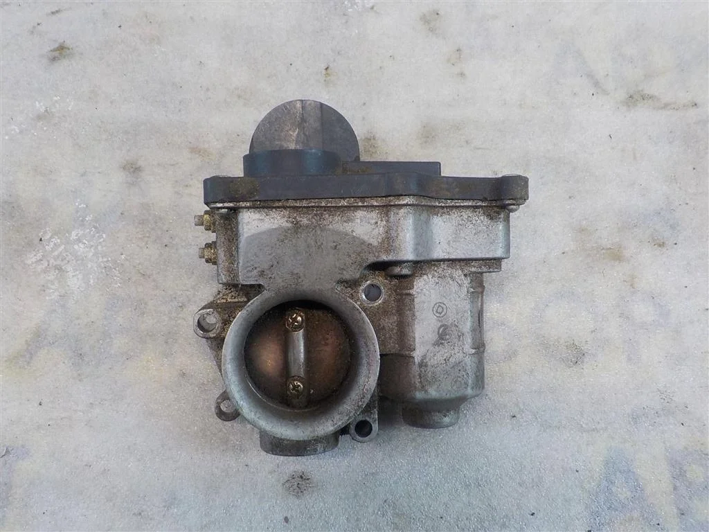 Заслонка дроссельная электрическая Nissan Micra (K12) 2002-2010