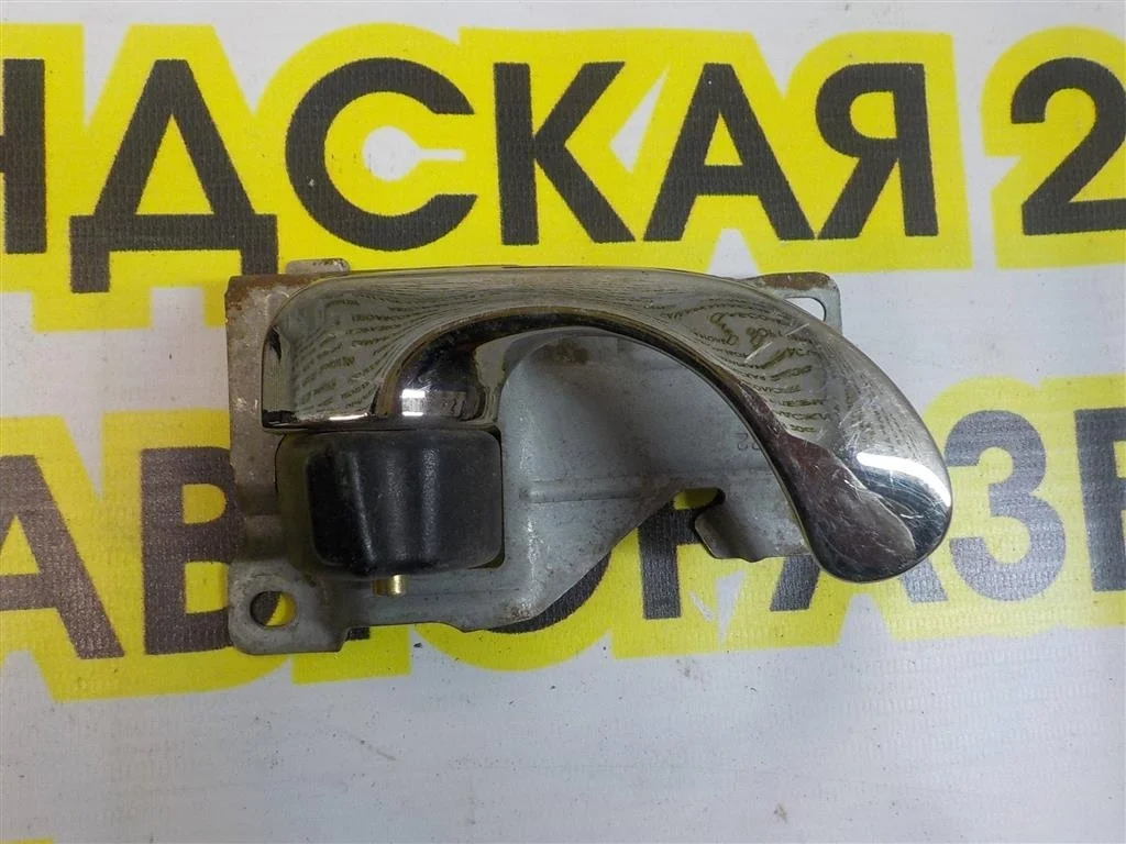 Ручка двери внутренняя правая Mitsubishi Galant IX 2003-2012