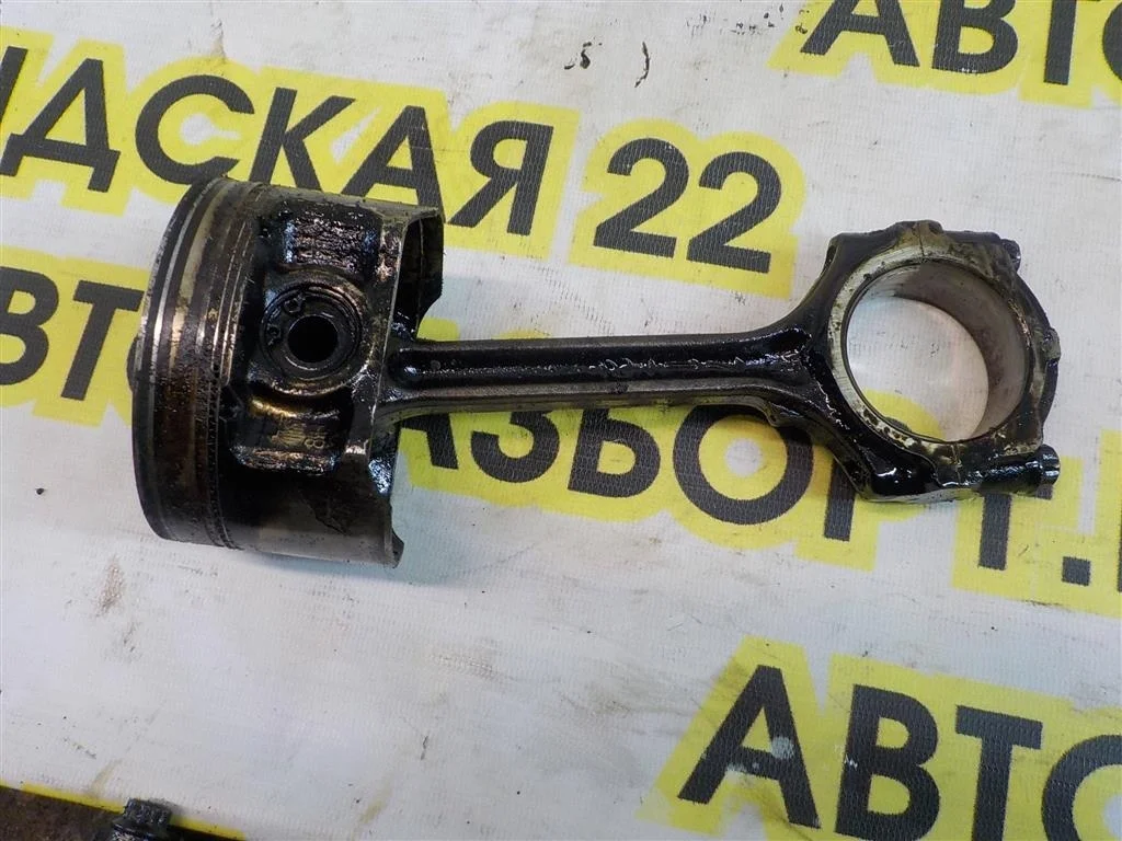 Поршень с шатуном Nissan X-Trail (T30) 2000-2007