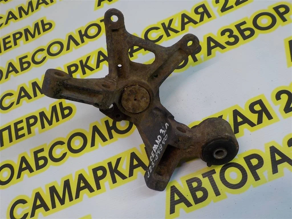 Кулак поворотный задний левый KIA Cerato I (LD) 2003-2008