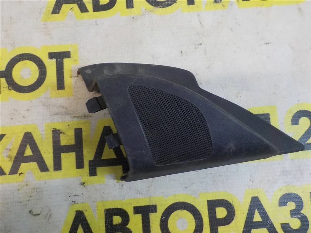 Крышка зеркала внутренняя правая Mitsubishi Lancer 10 (CY) 2007-2017