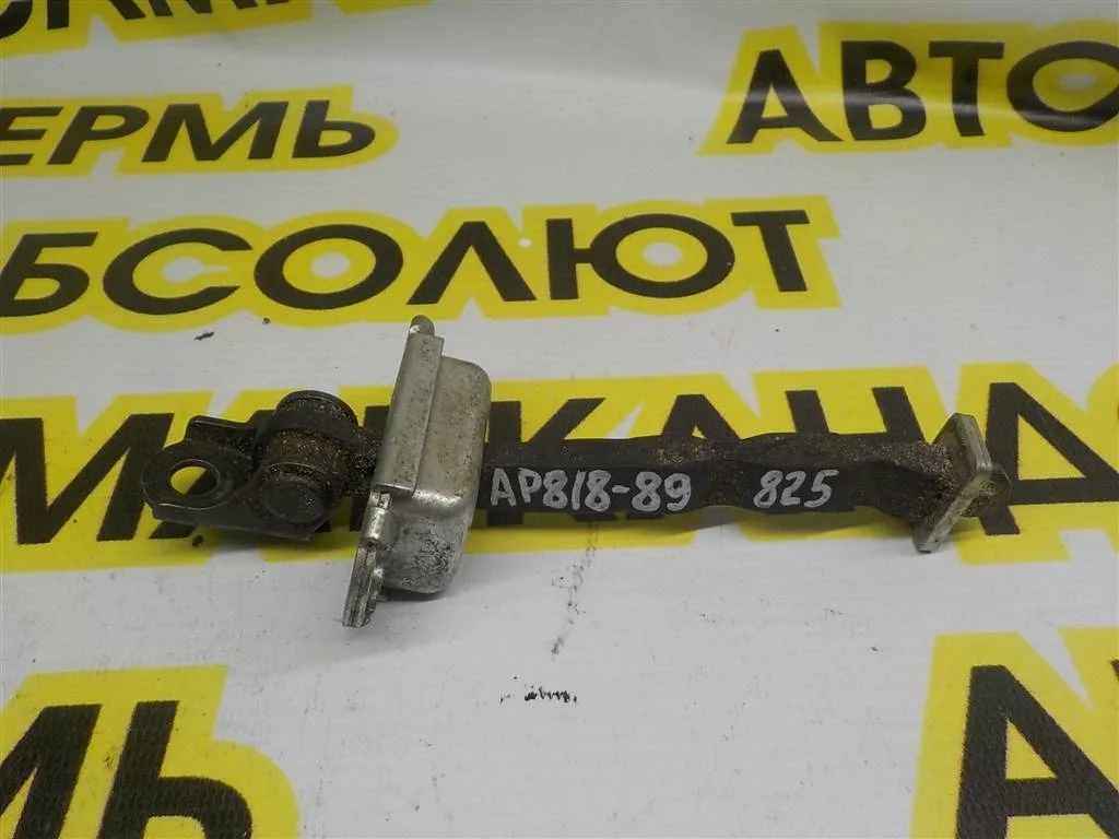 Ограничитель двери Nissan Qashqai (J10) 2006-2013