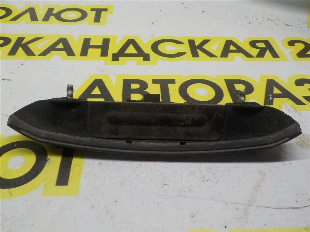 Ручка двери багажника наружная Opel Corsa D 2006-2014