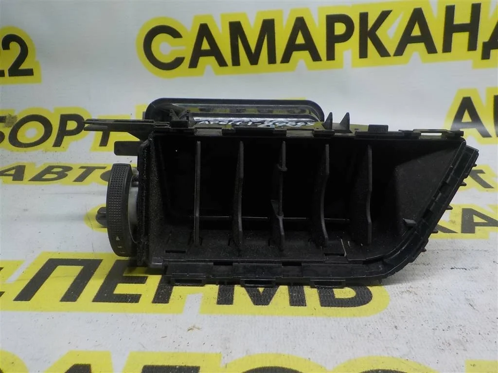 Дефлектор воздушный Skoda Octavia (A7/5E) 2013-2020