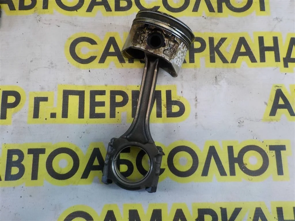 Поршень с шатуном Nissan Almera (N16) 2000-2006