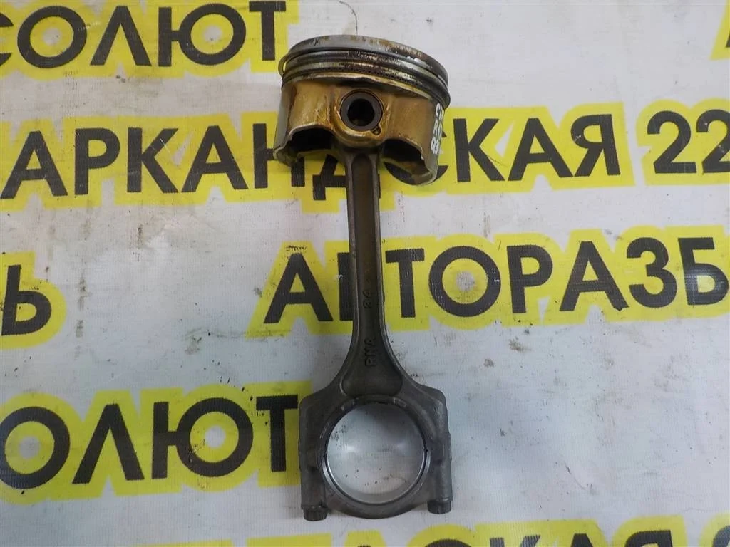 Поршень с шатуном Honda Civic 4D VIII 2006-2012