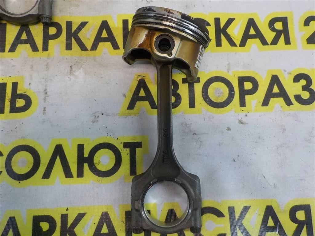 Поршень с шатуном Honda Civic 4D VIII 2006-2012
