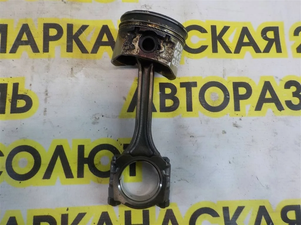 Поршень с шатуном Nissan Almera (N16) 2000-2006
