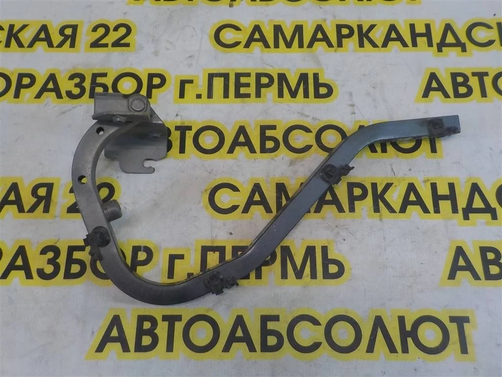 Петля крышки багажника Mitsubishi Lancer 9 (CS) 2003-2006