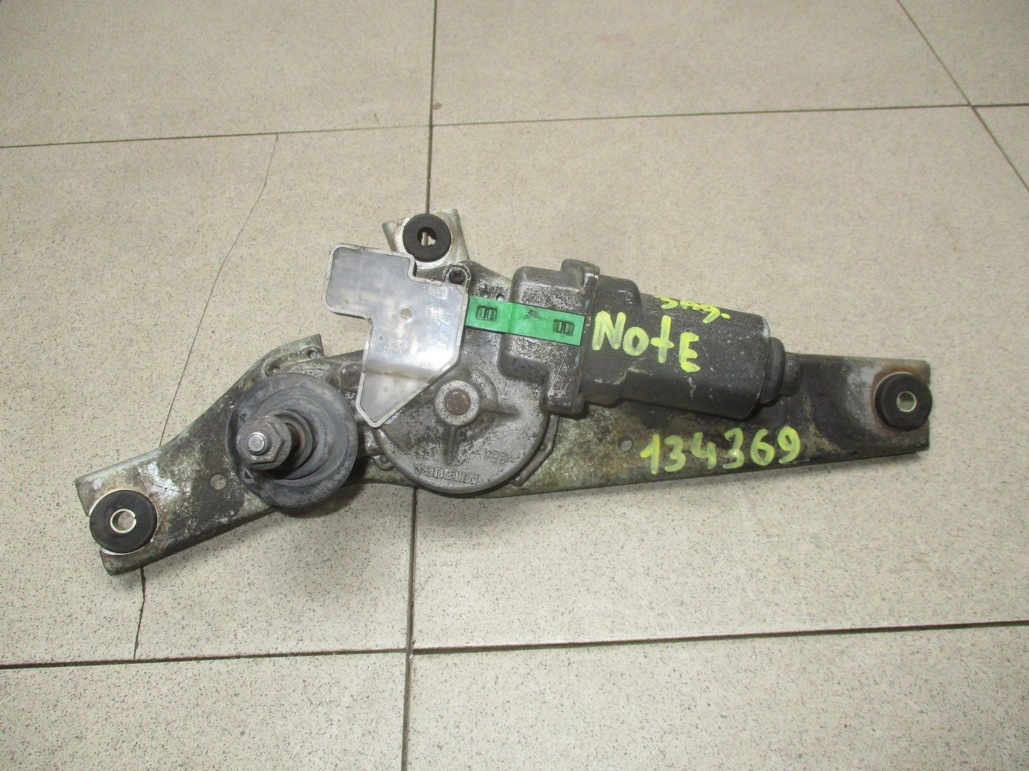 Моторчик стеклоочистителя задний Nissan Note (E11) 2004-2013