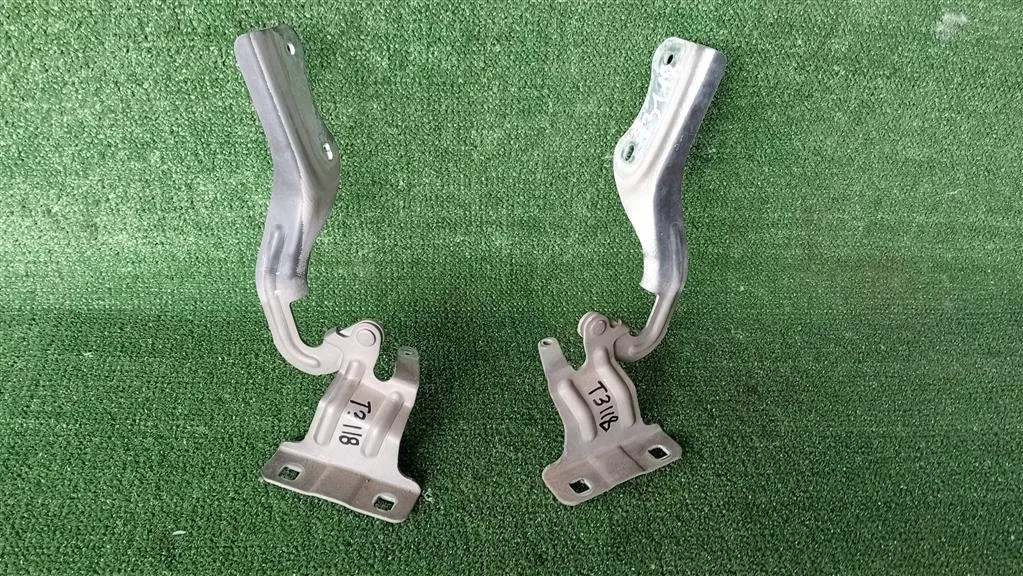 Б.у. петля капота (2шт) NISSAN X-TRAIL T31 NISSAN X-TRAIL T31