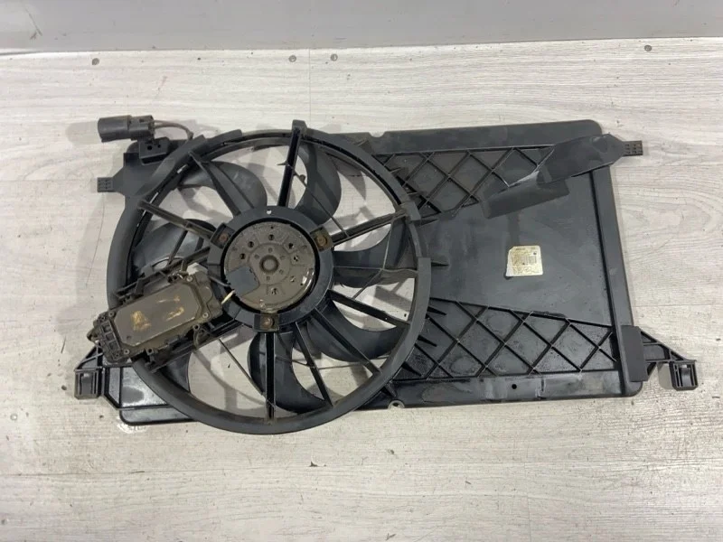 Вентилятор радиатора (в сборе) Ford C-Max (07-10)